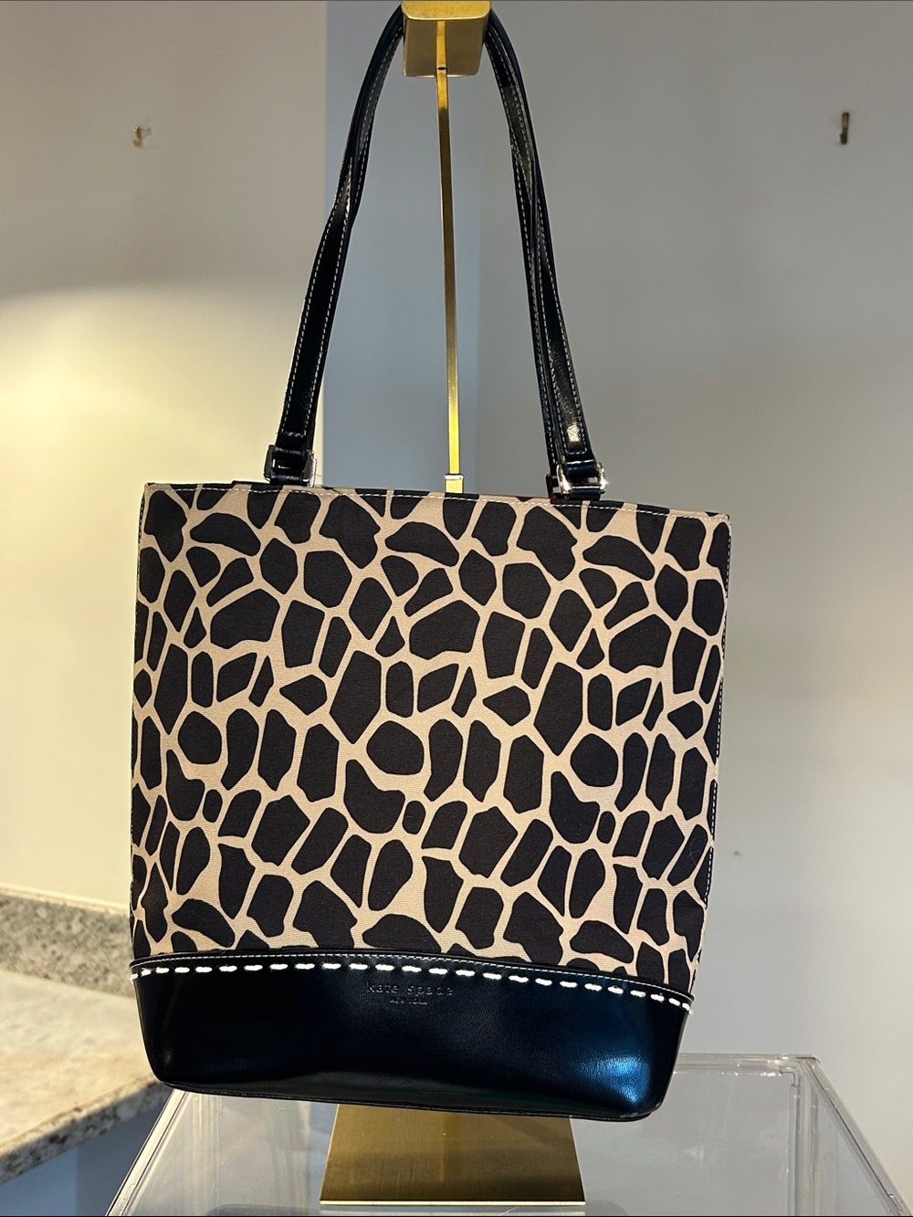 Kate Spade Giraffe-Print Tote/Shoulder Bag 12”x 4.5”x 10.75” EUC